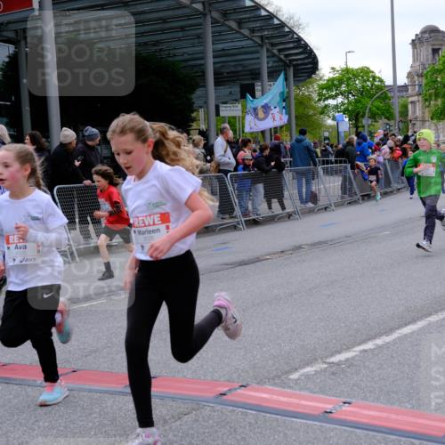 25.04.2026 - Das Zehntel Tim E. http://msf.ph/oto/9569006 25.04.2026 08:55:54 Ziel 1004, 1113, 1131, 1134, 1302, 1307, 1316, 1341, 1363, 1369, 1562, 1567, 1575, 1638, 1639, 1645, 1649, 1717, 1740, 1963, 1968, 2040, 2108, 2217, 2229, 2323, 2463, 2474, 2478, 2565, 2594, 2606, 2607, 3465, 3520, 3526, 3610, 3803, 3844, 3847, 3849, 3891, 3963, 4058 meine-sportfotos.de