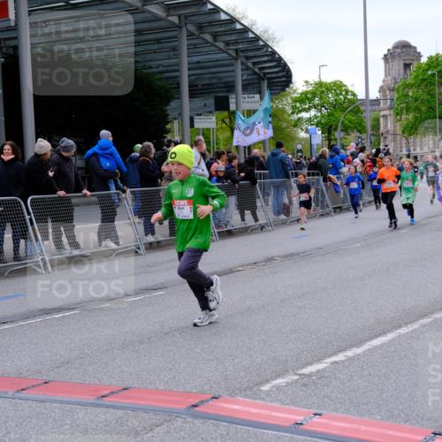 25.04.2026 - Das Zehntel Tim E. http://msf.ph/oto/9569012 25.04.2026 08:55:55 Ziel 1004, 1113, 1126, 1131, 1134, 1302, 1307, 1316, 1341, 1363, 1369, 1562, 1567, 1575, 1638, 1639, 1645, 1649, 1959, 1963, 1968, 2040, 2108, 2217, 2222, 2229, 2323, 2463, 2474, 2478, 2565, 2594, 2606, 2607, 2972, 3196, 3206, 3465, 3520, 3526, 3610, 3715, 3718, 3722, 3803, 3844, 3847, 3849, 3891, 3963, 4058 meine-sportfotos.de