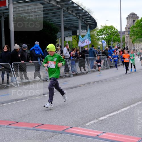 25.04.2026 - Das Zehntel Tim E. http://msf.ph/oto/9569013 25.04.2026 08:55:55 Ziel 1004, 1113, 1126, 1131, 1134, 1302, 1307, 1316, 1341, 1363, 1369, 1562, 1567, 1575, 1638, 1639, 1645, 1649, 1959, 1963, 1968, 2040, 2108, 2217, 2222, 2229, 2323, 2463, 2474, 2478, 2565, 2594, 2606, 2607, 2972, 3196, 3206, 3465, 3520, 3526, 3610, 3715, 3718, 3722, 3803, 3844, 3847, 3849, 3891, 3963, 4058 meine-sportfotos.de