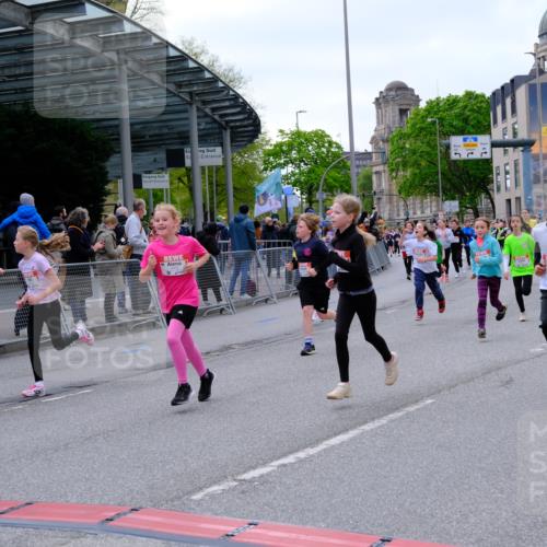 25.04.2026 - Das Zehntel Tim E. http://msf.ph/oto/9569059 25.04.2026 08:56:04 Ziel 1004, 1126, 1257, 1302, 1316, 1331, 1363, 1369, 1511, 1521, 1562, 1567, 1625, 1649, 1683, 1758, 1759, 1762, 1765, 1956, 1959, 2078, 2222, 2323, 2326, 2491, 2808, 2972, 3048, 3196, 3206, 3465, 3498, 3559, 3610, 3683, 3685, 3715, 3718, 3722, 3803, 3891, 3946, 3950, 4008 meine-sportfotos.de