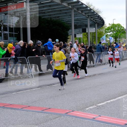 25.04.2026 - Das Zehntel Tim E. http://msf.ph/oto/9569081 25.04.2026 08:56:09 Ziel 1229, 1257, 1331, 1376, 1511, 1521, 1583, 1590, 1625, 1683, 1691, 1758, 1765, 1956, 2078, 2326, 2484, 2491, 2501, 2778, 2808, 2857, 2864, 3048, 3484, 3491, 3494, 3498, 3530, 3552, 3560, 3579, 3683, 3685, 3714, 3788, 3946, 3950, 4008 meine-sportfotos.de