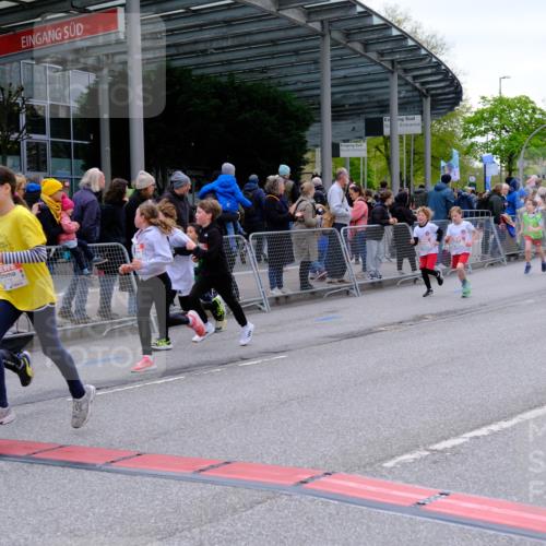 25.04.2026 - Das Zehntel Tim E. http://msf.ph/oto/9569086 25.04.2026 08:56:10 Ziel 1229, 1257, 1376, 1511, 1521, 1583, 1590, 1625, 1683, 1691, 1758, 1765, 1956, 2233, 2326, 2484, 2491, 2501, 2513, 2528, 2778, 2808, 2857, 2864, 3048, 3484, 3491, 3494, 3498, 3530, 3552, 3560, 3579, 3683, 3685, 3688, 3714, 3788, 3946, 4008 meine-sportfotos.de