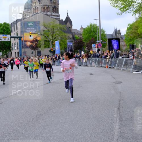 25.04.2026 - Das Zehntel Tim E. http://msf.ph/oto/9569115 25.04.2026 08:56:19 Ziel 1141, 1152, 1170, 1229, 1357, 1376, 1561, 1583, 1590, 1691, 1804, 1814, 1854, 2233, 2237, 2239, 2259, 2270, 2292, 2294, 2484, 2501, 2513, 2515, 2517, 2528, 2708, 2715, 2857, 2858, 2860, 2862, 2864, 3052, 3140, 3156, 3274, 3367, 3369, 3375, 3393, 3484, 3491, 3552, 3560, 3688, 3714, 3784, 3930, 4016, 4061, 4062 meine-sportfotos.de