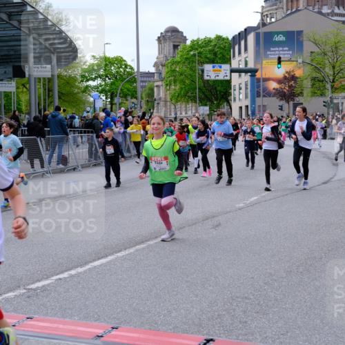 25.04.2026 - Das Zehntel Tim E. http://msf.ph/oto/9569207 25.04.2026 08:56:39 Ziel 1085, 1192, 1280, 1290, 1299, 1318, 1397, 1555, 1557, 1563, 1564, 1566, 1993, 1998, 2076, 2247, 2253, 2429, 2512, 2522, 2563, 2621, 2629, 2651, 2674, 2799, 2802, 2805, 2818, 2835, 2970, 2979, 3122, 3184, 3193, 3197, 3315, 3558, 3577, 4071 meine-sportfotos.de