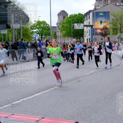 25.04.2026 - Das Zehntel Tim E. http://msf.ph/oto/9569208 25.04.2026 08:56:39 Ziel 1085, 1192, 1280, 1290, 1299, 1318, 1397, 1555, 1557, 1563, 1564, 1566, 1993, 1998, 2076, 2247, 2253, 2429, 2512, 2522, 2563, 2621, 2629, 2651, 2674, 2799, 2802, 2805, 2818, 2835, 2970, 2979, 3122, 3184, 3193, 3197, 3315, 3558, 3577, 4071 meine-sportfotos.de