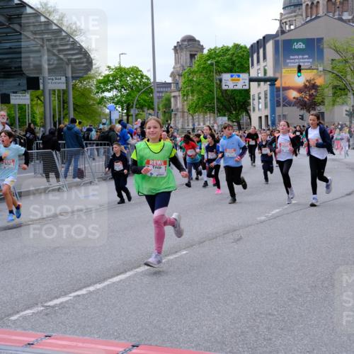 25.04.2026 - Das Zehntel Tim E. http://msf.ph/oto/9569209 25.04.2026 08:56:39 Ziel 1085, 1192, 1280, 1290, 1299, 1318, 1397, 1555, 1557, 1563, 1564, 1566, 1993, 1998, 2076, 2247, 2253, 2429, 2512, 2522, 2563, 2621, 2629, 2651, 2674, 2799, 2802, 2805, 2818, 2835, 2970, 2979, 3122, 3184, 3193, 3197, 3315, 3558, 3577, 4071 meine-sportfotos.de
