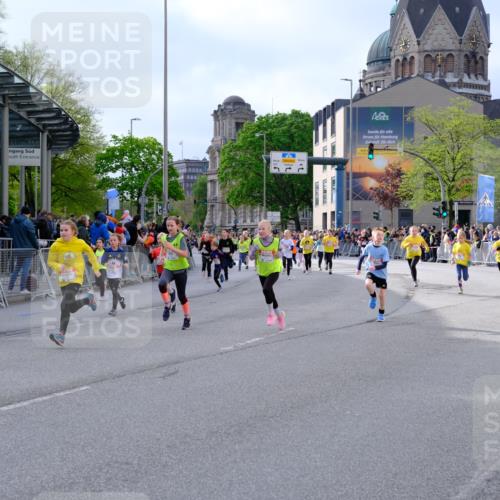 25.04.2026 - Das Zehntel Tim E. http://msf.ph/oto/9569321 25.04.2026 08:57:09 Ziel 1035, 1052, 1075, 1176, 1188, 1189, 1191, 1271, 1339, 1556, 1573, 1579, 1580, 1582, 1585, 1654, 1820, 1909, 1924, 1946, 1965, 1986, 2028, 2205, 2258, 2486, 2538, 2550, 2562, 2583, 2734, 2737, 2753, 2755, 2762, 2819, 2852, 2917, 2920, 2921, 3211, 3226, 3256, 3324, 3456, 3655, 3660, 3666, 3705, 3758, 3938, 3944, 4018, 4056, 4064, 4065, 4072 meine-sportfotos.de