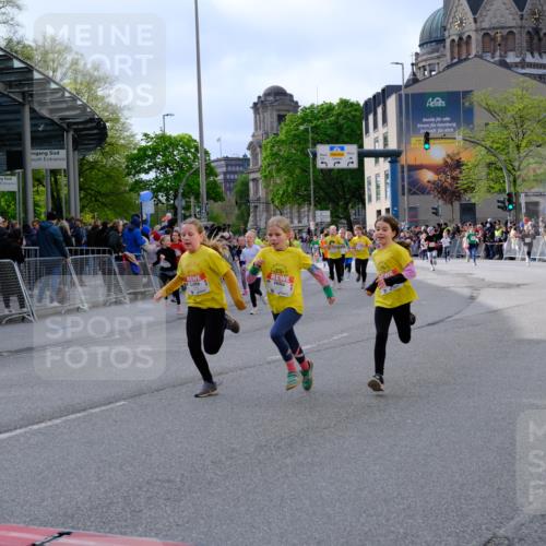 25.04.2026 - Das Zehntel Tim E. http://msf.ph/oto/9569337 25.04.2026 08:57:12 Ziel 1035, 1052, 1075, 1176, 1188, 1271, 1339, 1556, 1579, 1582, 1585, 1654, 1725, 1741, 1909, 1965, 2028, 2205, 2258, 2538, 2550, 2753, 2755, 2762, 2819, 2917, 2920, 2921, 3226, 3256, 3324, 3581, 3666, 3705, 3758, 3944 meine-sportfotos.de