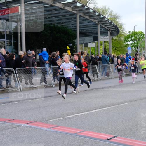 25.04.2026 - Das Zehntel Tim E. http://msf.ph/oto/9569343 25.04.2026 08:57:15 Ziel 1176, 1188, 1244, 1255, 1556, 1571, 1582, 1585, 1588, 1654, 1674, 1725, 1741, 1748, 1895, 1896, 1909, 2028, 2205, 2489, 2538, 2550, 2662, 2753, 2755, 2762, 2917, 3226, 3256, 3324, 3581, 3666, 3705, 3758, 3944 meine-sportfotos.de