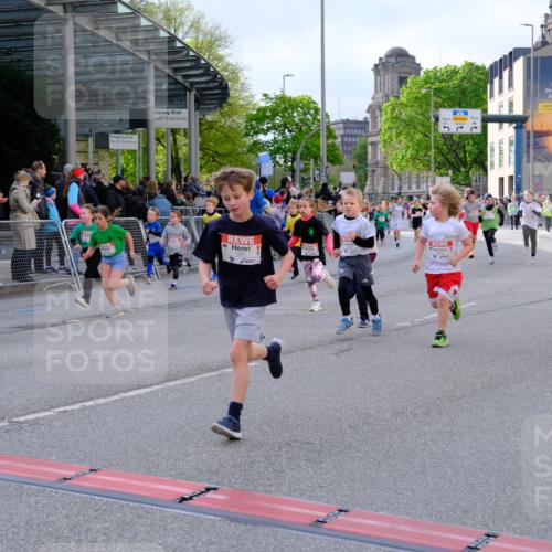25.04.2026 - Das Zehntel Tim E. http://msf.ph/oto/9569376 25.04.2026 08:57:25 Ziel 1244, 1255, 1455, 1571, 1588, 1668, 1673, 1674, 1748, 1754, 1757, 1895, 1896, 1938, 1951, 1961, 1967, 1972, 1988, 2216, 2280, 2416, 2477, 2489, 2662, 2773, 2790, 3160, 3276, 3344, 3473, 3499, 3591, 3795, 3846, 3855, 3898 meine-sportfotos.de