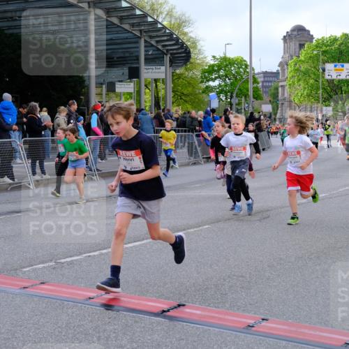 25.04.2026 - Das Zehntel Tim E. http://msf.ph/oto/9569379 25.04.2026 08:57:25 Ziel 1244, 1255, 1455, 1571, 1588, 1668, 1673, 1674, 1748, 1754, 1757, 1895, 1896, 1938, 1951, 1961, 1967, 1972, 1988, 2216, 2280, 2416, 2477, 2489, 2662, 2773, 2790, 3160, 3276, 3344, 3473, 3499, 3591, 3795, 3846, 3855, 3898 meine-sportfotos.de