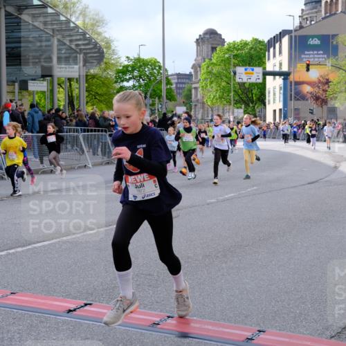 25.04.2026 - Das Zehntel Tim E. http://msf.ph/oto/9569380 25.04.2026 08:57:27 Ziel 1455, 1668, 1673, 1674, 1754, 1757, 1938, 1951, 1961, 1967, 1972, 1988, 2216, 2280, 2416, 2477, 2489, 2773, 2790, 3160, 3276, 3344, 3473, 3499, 3591, 3795, 3846, 3855, 3898 meine-sportfotos.de