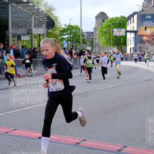 25.04.2026 - Das Zehntel Tim E. http://msf.ph/oto/9569381 25.04.2026 08:57:27 Ziel 1455, 1668, 1673, 1674, 1754, 1757, 1938, 1951, 1961, 1967, 1972, 1988, 2216, 2280, 2416, 2477, 2489, 2773, 2790, 3160, 3276, 3344, 3473, 3499, 3591, 3795, 3846, 3855, 3898 meine-sportfotos.de