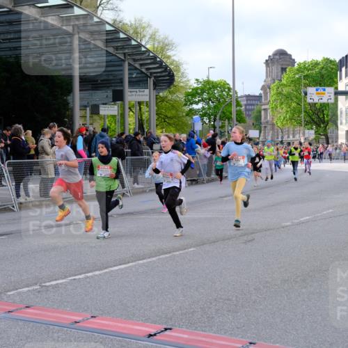 25.04.2026 - Das Zehntel Tim E. http://msf.ph/oto/9569383 25.04.2026 08:57:28 Ziel 1455, 1668, 1673, 1754, 1757, 1938, 1951, 1961, 1967, 1972, 1988, 2216, 2280, 2416, 2477, 2773, 2790, 3160, 3187, 3276, 3344, 3473, 3499, 3591, 3795, 3846, 3855, 3898 meine-sportfotos.de