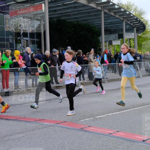 25.04.2026 - Das Zehntel Tim E. http://msf.ph/oto/9569392 25.04.2026 08:57:29 Ziel 1455, 1668, 1673, 1754, 1757, 1938, 1951, 1961, 1967, 1972, 1988, 2280, 2288, 2289, 2416, 2477, 2773, 2790, 3160, 3179, 3187, 3276, 3344, 3473, 3499, 3795, 3898 meine-sportfotos.de
