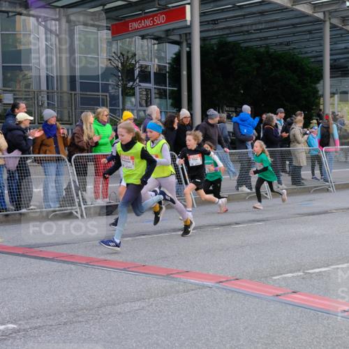 25.04.2026 - Das Zehntel Tim E. http://msf.ph/oto/9569408 25.04.2026 08:57:33 Ziel 1455, 1668, 1673, 1754, 1757, 1819, 1938, 1967, 1972, 2280, 2288, 2289, 2416, 2423, 2566, 2773, 2790, 2853, 3179, 3187, 3224, 3276, 3344, 3466, 3473, 3499, 3795, 3898, 4029 meine-sportfotos.de