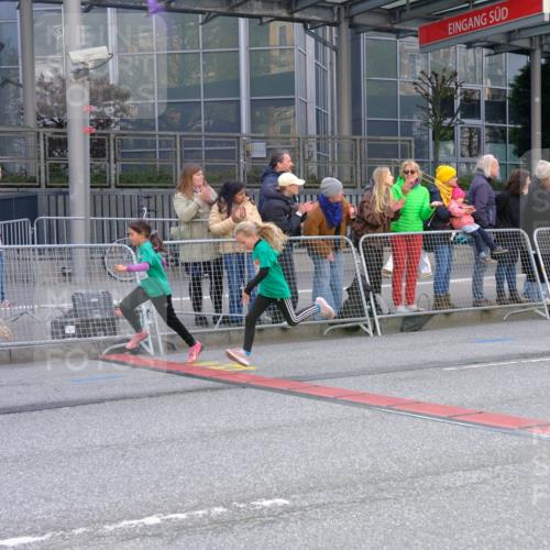 25.04.2026 - Das Zehntel Tim E. http://msf.ph/oto/9569417 25.04.2026 08:57:34 Ziel 1455, 1673, 1754, 1757, 1819, 1938, 1972, 2280, 2288, 2289, 2416, 2423, 2566, 2773, 2790, 2853, 3179, 3187, 3224, 3276, 3344, 3466, 3795, 4029 meine-sportfotos.de