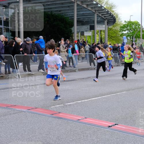 25.04.2026 - Das Zehntel Tim E. http://msf.ph/oto/9569422 25.04.2026 08:57:36 Ziel 1455, 1754, 1819, 1938, 1953, 1990, 2280, 2288, 2289, 2423, 2566, 2773, 2790, 2809, 2821, 2853, 3179, 3187, 3224, 3276, 3342, 3344, 3466, 3795, 4029 meine-sportfotos.de