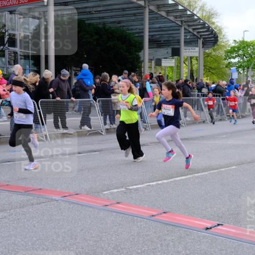 25.04.2026 - Das Zehntel Tim E. http://msf.ph/oto/9569429 25.04.2026 08:57:37 Ziel 1754, 1819, 1938, 1953, 1990, 2288, 2289, 2423, 2566, 2809, 2821, 2853, 3179, 3187, 3224, 3342, 3466, 3795, 4029 meine-sportfotos.de