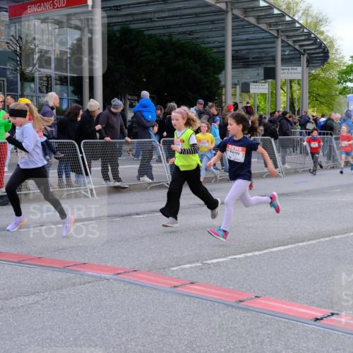 25.04.2026 - Das Zehntel Tim E. http://msf.ph/oto/9569430 25.04.2026 08:57:37 Ziel 1754, 1819, 1938, 1953, 1990, 2288, 2289, 2423, 2566, 2809, 2821, 2853, 3179, 3187, 3224, 3342, 3466, 3795, 4029 meine-sportfotos.de