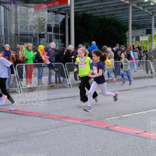 25.04.2026 - Das Zehntel Tim E. http://msf.ph/oto/9569433 25.04.2026 08:57:37 Ziel 1754, 1819, 1938, 1953, 1990, 2288, 2289, 2423, 2566, 2809, 2821, 2853, 3179, 3187, 3224, 3342, 3466, 3795, 4029 meine-sportfotos.de