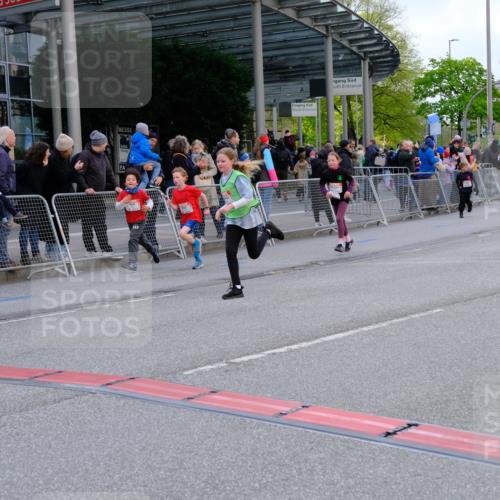 25.04.2026 - Das Zehntel Tim E. http://msf.ph/oto/9569439 25.04.2026 08:57:40 Ziel 1733, 1819, 1953, 1990, 2288, 2289, 2423, 2566, 2809, 2821, 2853, 3179, 3187, 3224, 3342, 3466, 3804, 3813, 3817, 3931, 4029 meine-sportfotos.de