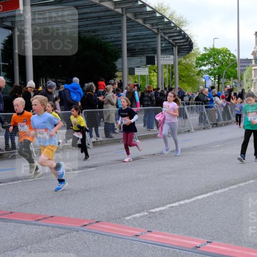25.04.2026 - Das Zehntel Tim E. http://msf.ph/oto/9569454 25.04.2026 08:57:48 Ziel 1159, 1211, 1538, 1578, 1648, 1656, 1733, 1953, 1990, 2232, 2290, 2314, 2471, 2916, 3001, 3030, 3034, 3281, 3297, 3804, 3813, 3817, 3931 meine-sportfotos.de