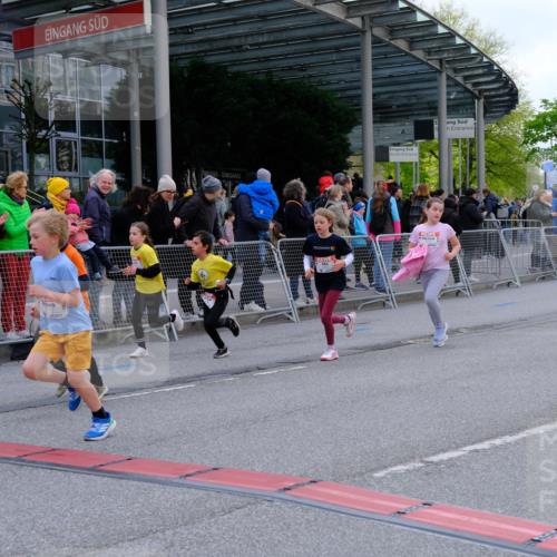 25.04.2026 - Das Zehntel Tim E. http://msf.ph/oto/9569457 25.04.2026 08:57:48 Ziel 1159, 1211, 1538, 1578, 1648, 1656, 1733, 1953, 1990, 2232, 2290, 2314, 2471, 2916, 3001, 3030, 3034, 3281, 3297, 3804, 3813, 3817, 3931 meine-sportfotos.de