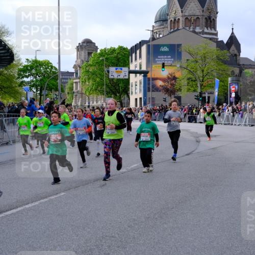25.04.2026 - Das Zehntel Tim E. http://msf.ph/oto/9569468 25.04.2026 08:57:53 Ziel 1156, 1159, 1211, 1215, 1399, 1518, 1520, 1522, 1538, 1578, 1648, 1656, 1808, 2147, 2150, 2232, 2290, 2314, 2359, 2373, 2471, 2655, 2685, 2916, 2947, 2974, 3001, 3030, 3034, 3086, 3281, 3297, 3346, 3368, 3381, 3710, 3712, 3894 meine-sportfotos.de
