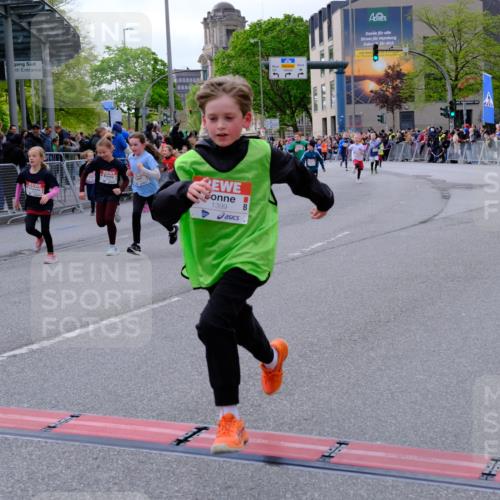 25.04.2026 - Das Zehntel Tim E. http://msf.ph/oto/9569482 25.04.2026 08:57:57 Ziel 1019, 1029, 1156, 1181, 1211, 1215, 1399, 1518, 1520, 1522, 1538, 1578, 1808, 2147, 2150, 2232, 2314, 2359, 2373, 2471, 2476, 2561, 2580, 2655, 2685, 2947, 2974, 3067, 3086, 3281, 3297, 3346, 3368, 3381, 3710, 3712, 3894 meine-sportfotos.de