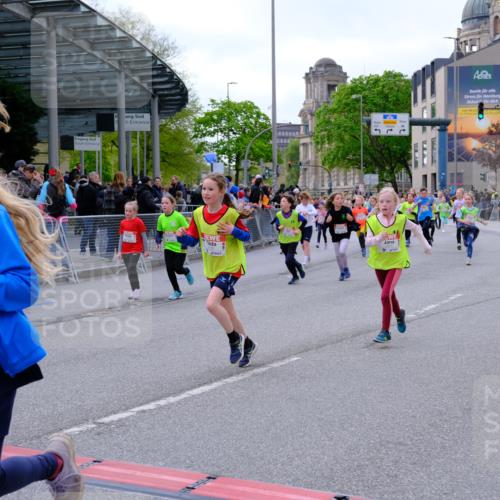 25.04.2026 - Das Zehntel Tim E. http://msf.ph/oto/9569493 25.04.2026 08:58:09 Ziel 1019, 1029, 1046, 1144, 1163, 1276, 1402, 1512, 1543, 1552, 1672, 1964, 2030, 2035, 2426, 2447, 2476, 2861, 2976, 2992, 3166, 3200, 3257, 3353, 3455, 3507, 3687, 3911, 3942, 3943 meine-sportfotos.de