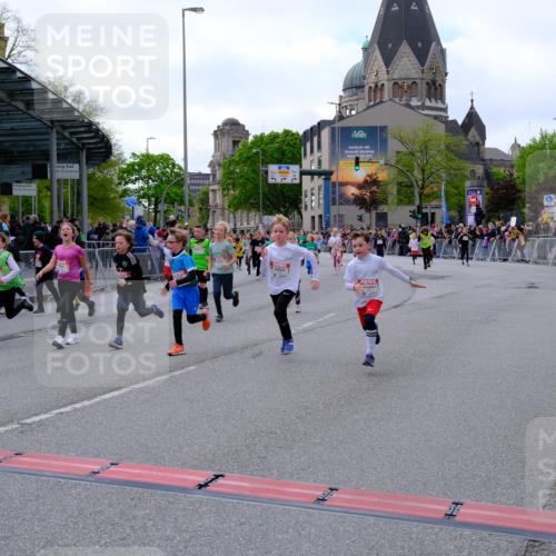 25.04.2026 - Das Zehntel Tim E. http://msf.ph/oto/9569535 25.04.2026 08:58:19 Ziel 1163, 1402, 1404, 1512, 1601, 1672, 1755, 1756, 1839, 1892, 1894, 1964, 1966, 1970, 1994, 2007, 2014, 2027, 2030, 2033, 2035, 2111, 2330, 2553, 2856, 2866, 2867, 2976, 2986, 2992, 3084, 3095, 3158, 3257, 3278, 3326, 3355, 3361, 3467, 3479, 3486, 3503, 3507, 3538, 3725, 3918, 3928, 3943, 3965 meine-sportfotos.de