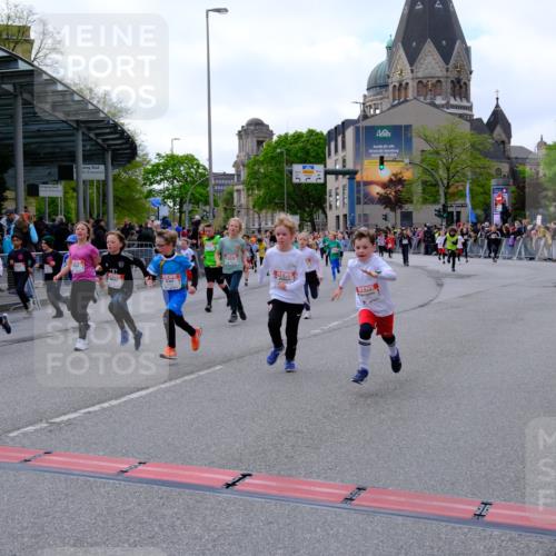 25.04.2026 - Das Zehntel Tim E. http://msf.ph/oto/9569537 25.04.2026 08:58:19 Ziel 1163, 1402, 1404, 1512, 1601, 1672, 1755, 1756, 1839, 1892, 1894, 1964, 1966, 1970, 1994, 2007, 2014, 2027, 2030, 2033, 2035, 2111, 2330, 2553, 2856, 2866, 2867, 2976, 2986, 2992, 3084, 3095, 3158, 3257, 3278, 3326, 3355, 3361, 3467, 3479, 3486, 3503, 3507, 3538, 3725, 3918, 3928, 3943, 3965 meine-sportfotos.de