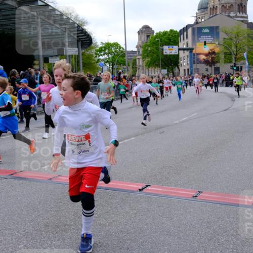 25.04.2026 - Das Zehntel Tim E. http://msf.ph/oto/9569541 25.04.2026 08:58:20 Ziel 1163, 1402, 1404, 1601, 1672, 1755, 1756, 1839, 1892, 1894, 1964, 1966, 1970, 1994, 2007, 2014, 2027, 2030, 2033, 2035, 2111, 2330, 2331, 2553, 2856, 2866, 2867, 2976, 2986, 2992, 3084, 3095, 3158, 3257, 3278, 3326, 3355, 3361, 3467, 3479, 3486, 3503, 3507, 3538, 3725, 3918, 3928, 3943, 3955, 3965 meine-sportfotos.de