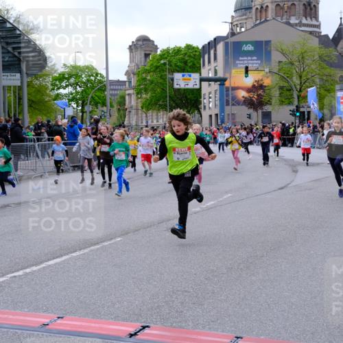25.04.2026 - Das Zehntel Tim E. http://msf.ph/oto/9569552 25.04.2026 08:58:23 Ziel 1162, 1165, 1404, 1600, 1601, 1605, 1619, 1626, 1630, 1755, 1756, 1839, 1966, 1970, 1994, 2007, 2014, 2027, 2033, 2111, 2330, 2331, 2337, 2345, 2385, 2441, 2553, 2714, 2838, 2854, 2856, 2863, 2866, 2986, 3084, 3095, 3158, 3278, 3326, 3355, 3361, 3467, 3479, 3486, 3503, 3528, 3538, 3565, 3725, 3918, 3928, 3955, 3965 meine-sportfotos.de