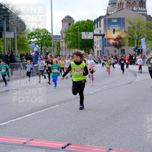 25.04.2026 - Das Zehntel Tim E. http://msf.ph/oto/9569553 25.04.2026 08:58:23 Ziel 1162, 1165, 1404, 1600, 1601, 1605, 1619, 1626, 1630, 1755, 1756, 1839, 1966, 1970, 1994, 2007, 2014, 2027, 2033, 2111, 2330, 2331, 2337, 2345, 2385, 2441, 2553, 2714, 2838, 2854, 2856, 2863, 2866, 2986, 3084, 3095, 3158, 3278, 3326, 3355, 3361, 3467, 3479, 3486, 3503, 3528, 3538, 3565, 3725, 3918, 3928, 3955, 3965 meine-sportfotos.de