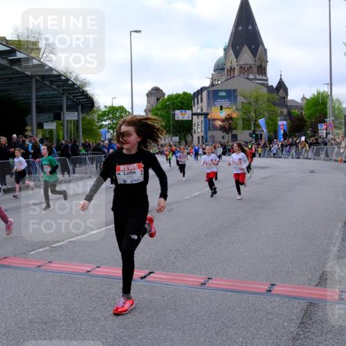 25.04.2026 - Das Zehntel Tim E. http://msf.ph/oto/9569569 25.04.2026 08:58:27 Ziel 1162, 1165, 1600, 1601, 1605, 1619, 1626, 1630, 1970, 2007, 2027, 2033, 2093, 2331, 2337, 2345, 2385, 2441, 2465, 2553, 2582, 2714, 2838, 2854, 2856, 2863, 2866, 2885, 2887, 3084, 3095, 3158, 3278, 3326, 3376, 3467, 3486, 3503, 3518, 3528, 3538, 3565, 3702, 3918, 3928, 3955 meine-sportfotos.de