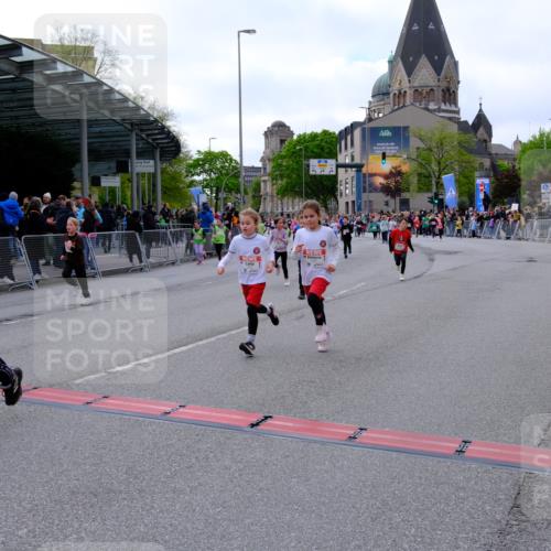 25.04.2026 - Das Zehntel Tim E. http://msf.ph/oto/9569573 25.04.2026 08:58:28 Ziel 1162, 1165, 1600, 1601, 1605, 1619, 1626, 1630, 1970, 2007, 2027, 2033, 2093, 2331, 2337, 2345, 2385, 2441, 2465, 2553, 2582, 2714, 2838, 2854, 2856, 2863, 2866, 2885, 2887, 3084, 3095, 3158, 3326, 3376, 3486, 3518, 3528, 3538, 3565, 3702, 3900, 3955 meine-sportfotos.de