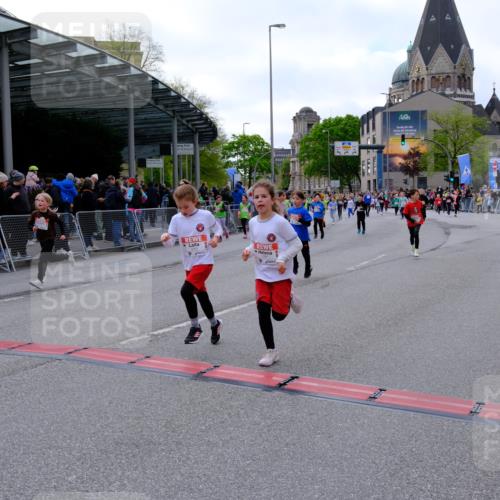 25.04.2026 - Das Zehntel Tim E. http://msf.ph/oto/9569578 25.04.2026 08:58:29 Ziel 1162, 1165, 1600, 1601, 1605, 1619, 1626, 1630, 1670, 2007, 2027, 2033, 2093, 2331, 2337, 2345, 2385, 2441, 2465, 2582, 2714, 2838, 2854, 2856, 2863, 2866, 2885, 2887, 3084, 3095, 3143, 3157, 3158, 3326, 3376, 3518, 3528, 3565, 3702, 3900, 3955 meine-sportfotos.de