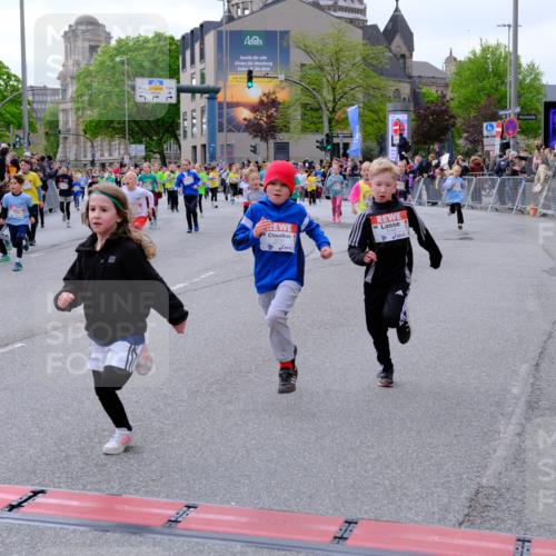 25.04.2026 - Das Zehntel Tim E. http://msf.ph/oto/9569620 25.04.2026 08:58:41 Ziel 1071, 1096, 1158, 1177, 1409, 1421, 1422, 1475, 1487, 1494, 1544, 1670, 1940, 2252, 2255, 2333, 2349, 2410, 2419, 2792, 2830, 2915, 2927, 3143, 3157, 3350, 3357, 3378, 3383, 3403, 3412, 3422, 3438, 3443, 3748, 3751, 3752, 3800, 3913, 4066 meine-sportfotos.de