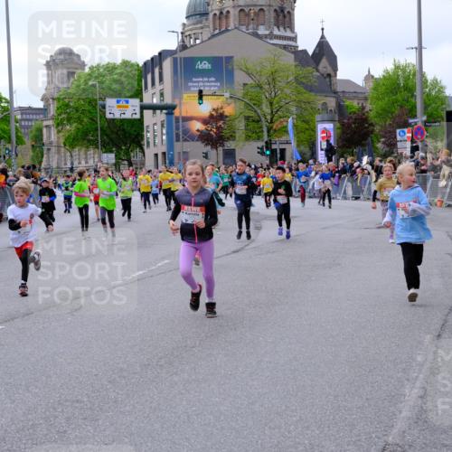 25.04.2026 - Das Zehntel Tim E. http://msf.ph/oto/9569636 25.04.2026 08:58:44 Ziel 1071, 1096, 1158, 1177, 1361, 1409, 1421, 1422, 1475, 1487, 1494, 1507, 1508, 1544, 1660, 1694, 1845, 1849, 1908, 1940, 1995, 2252, 2255, 2333, 2349, 2410, 2419, 2792, 2830, 2915, 3350, 3357, 3378, 3383, 3403, 3412, 3422, 3438, 3443, 3661, 3717, 3748, 3751, 3752, 3800, 3856, 3913, 4066 meine-sportfotos.de