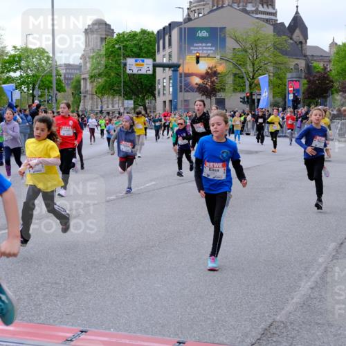 25.04.2026 - Das Zehntel Tim E. http://msf.ph/oto/9569661 25.04.2026 08:58:51 Ziel 1129, 1178, 1361, 1423, 1467, 1475, 1507, 1508, 1547, 1549, 1660, 1694, 1845, 1849, 1908, 1995, 2006, 2022, 2041, 2099, 2333, 2419, 2433, 2467, 2488, 2498, 2539, 2732, 2744, 2750, 2771, 2775, 2792, 2803, 2830, 2915, 2952, 2955, 2961, 3108, 3113, 3404, 3418, 3427, 3438, 3492, 3661, 3679, 3717, 3800, 3856, 3883, 3897 meine-sportfotos.de