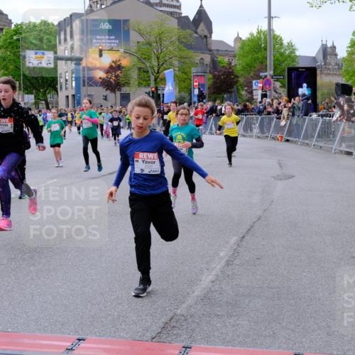 25.04.2026 - Das Zehntel Tim E. http://msf.ph/oto/9569666 25.04.2026 08:58:52 Ziel 1129, 1178, 1361, 1423, 1467, 1475, 1507, 1508, 1547, 1549, 1660, 1694, 1845, 1849, 1908, 1995, 2006, 2022, 2041, 2099, 2333, 2419, 2433, 2437, 2467, 2488, 2498, 2539, 2732, 2744, 2750, 2771, 2775, 2792, 2803, 2830, 2915, 2952, 2955, 2961, 3108, 3113, 3404, 3418, 3427, 3492, 3661, 3679, 3717, 3800, 3856, 3883, 3897 meine-sportfotos.de