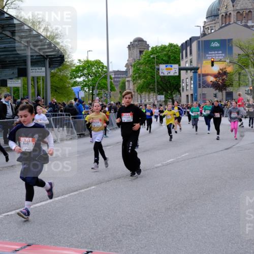 25.04.2026 - Das Zehntel Tim E. http://msf.ph/oto/9569694 25.04.2026 08:58:59 Ziel 1129, 1142, 1178, 1251, 1377, 1423, 1547, 1549, 1597, 1829, 2006, 2022, 2041, 2048, 2099, 2347, 2437, 2445, 2467, 2488, 2498, 2507, 2509, 2511, 2652, 2683, 2721, 2732, 2750, 2771, 2775, 2803, 2961, 3108, 3113, 3174, 3208, 3404, 3418, 3427, 3511, 3541, 3622, 3626, 3693, 3713, 3720, 3883, 3897, 3912, 3937 meine-sportfotos.de