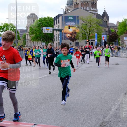 25.04.2026 - Das Zehntel Tim E. http://msf.ph/oto/9569707 25.04.2026 08:59:01 Ziel 1142, 1178, 1251, 1377, 1423, 1505, 1510, 1586, 1597, 1829, 1948, 1955, 2041, 2048, 2347, 2437, 2445, 2467, 2498, 2507, 2509, 2511, 2652, 2683, 2721, 2732, 2750, 2823, 3108, 3113, 3174, 3208, 3511, 3541, 3622, 3626, 3693, 3696, 3713, 3720, 3883, 3897, 3912, 3937 meine-sportfotos.de
