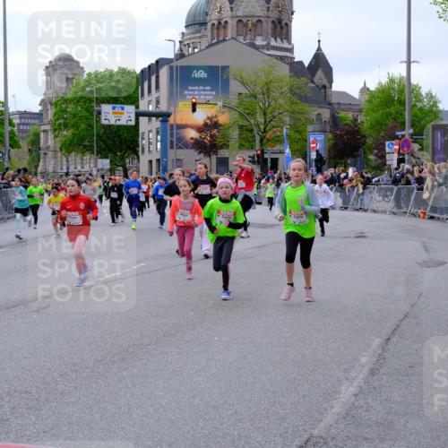 25.04.2026 - Das Zehntel Tim E. http://msf.ph/oto/9569719 25.04.2026 08:59:03 Ziel 1142, 1178, 1251, 1377, 1423, 1505, 1510, 1586, 1597, 1829, 1948, 1955, 1992, 2012, 2041, 2048, 2132, 2136, 2347, 2437, 2445, 2507, 2509, 2511, 2617, 2652, 2683, 2717, 2721, 2750, 2823, 3092, 3098, 3108, 3113, 3174, 3208, 3511, 3541, 3622, 3626, 3693, 3696, 3713, 3720, 3912, 3937 meine-sportfotos.de