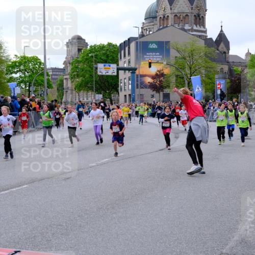 25.04.2026 - Das Zehntel Tim E. http://msf.ph/oto/9569754 25.04.2026 08:59:10 Ziel 1066, 1074, 1091, 1093, 1401, 1457, 1505, 1510, 1513, 1586, 1596, 1778, 1802, 1948, 1955, 1992, 2012, 2048, 2132, 2136, 2151, 2509, 2511, 2617, 2717, 2721, 2823, 3092, 3098, 3115, 3508, 3523, 3541, 3571, 3622, 3626, 3693, 3696, 3839, 3841 meine-sportfotos.de