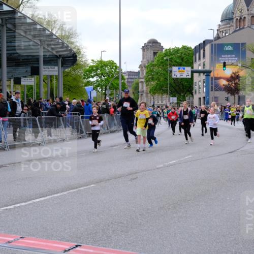 25.04.2026 - Das Zehntel Tim E. http://msf.ph/oto/9569793 25.04.2026 08:59:19 Ziel 1066, 1074, 1091, 1093, 1100, 1278, 1283, 1291, 1382, 1401, 1457, 1464, 1595, 1612, 1778, 1802, 2059, 2622, 2635, 2844, 3115, 3191, 3207, 3245, 3476, 3508, 3523, 3571, 3899, 3927, 3948, 3989 meine-sportfotos.de