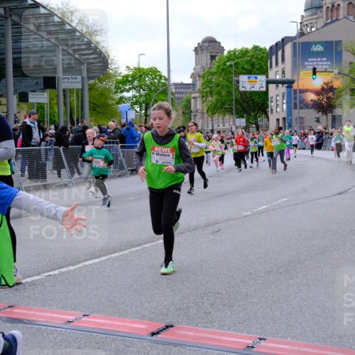 25.04.2026 - Das Zehntel Tim E. http://msf.ph/oto/9569823 25.04.2026 08:59:28 Ziel 1039, 1051, 1083, 1143, 1332, 1334, 1344, 1385, 1395, 1464, 1595, 1664, 2200, 2376, 2383, 2709, 2719, 2982, 3124, 3125, 3291, 3343, 3351, 3391, 3476, 3899, 4005 meine-sportfotos.de