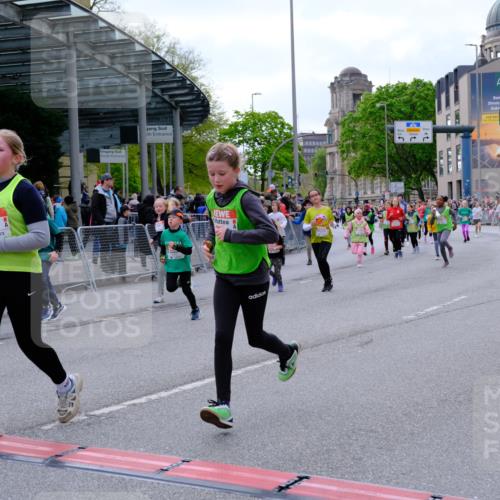 25.04.2026 - Das Zehntel Tim E. http://msf.ph/oto/9569825 25.04.2026 08:59:29 Ziel 1039, 1051, 1083, 1143, 1332, 1334, 1344, 1385, 1395, 1464, 1595, 1664, 2192, 2200, 2376, 2383, 2585, 2592, 2709, 2719, 2982, 3124, 3125, 3291, 3343, 3351, 3391, 3476, 3899, 4005 meine-sportfotos.de